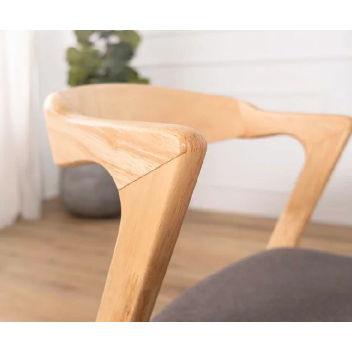 Dara Dining Chair