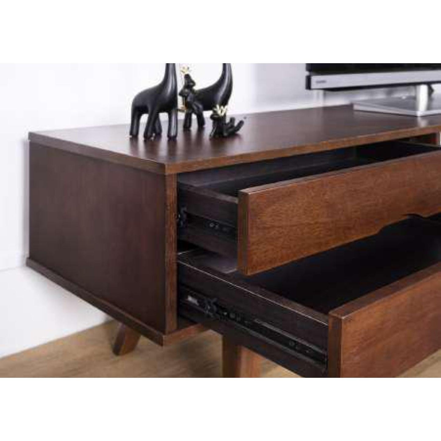 Foxhil TV Unit